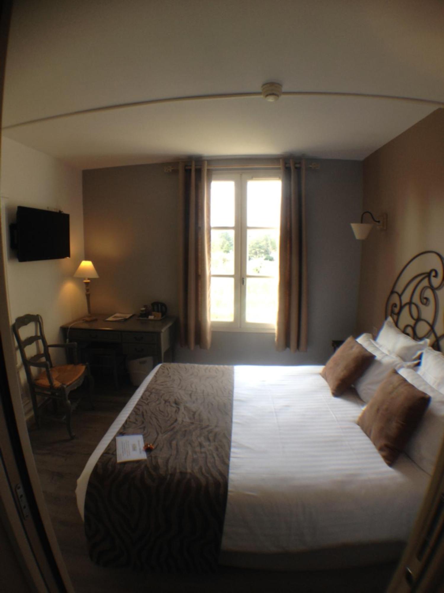 Logis Hotel La Ferme Avinhão Exterior foto